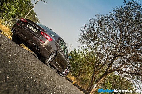 buff.ly/1p8II4Y 2016 #Maserati #Quattroporte GTS Test Drive Review <a href="/MaseratiIndia/">Maserati India</a>