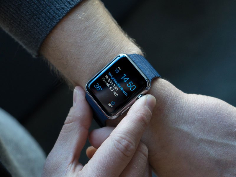 smashingboxes's tweet photo. Complications and glances are in the works for the @CRNTapp Watch app. https://t.co/XABp0y3G7f via @lucasbrau https://t.co/JFuaynNMS4