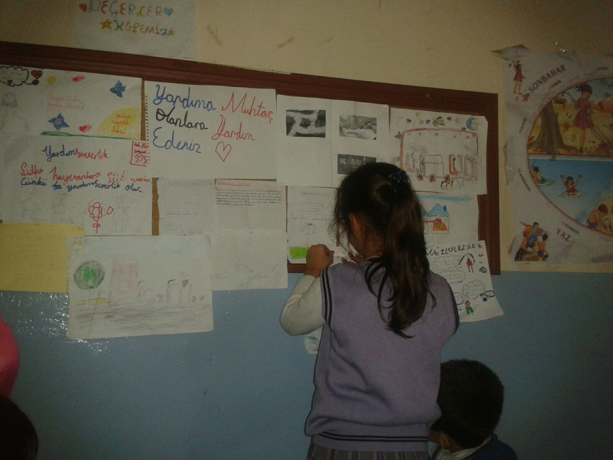 Okulumuzda Değerler Eğitimi kapsamında Şubat ayı değeri sevgi konusu ile ilgili etkinlklr #ulusalajans <a href="/ulusalajans/">Türkiye Ulusal Ajansı 🇹🇷 Turkish NA</a>