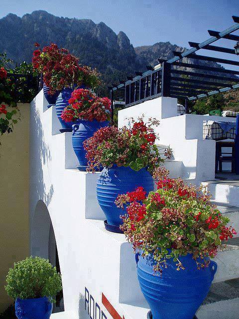 العالم الروحاني وطبيب الاعشاب ابو علي جميل للتواصل 00905393844220