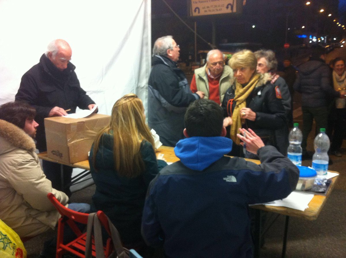PrimarieRoma's tweet photo. Via Nocera Umbra. #primarieRoma #6marzo6tu https://t.co/q6k03j9mgH