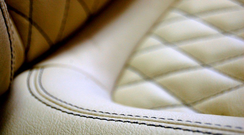 Blogpgo's tweet image. Visite à la Sellerie du Pays de Sèze, le sellier #PGO blogpgo.com/2016/03/06/vis…