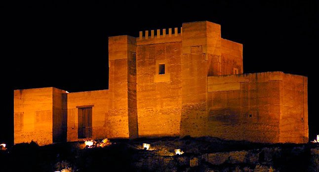 medievalactual's tweet photo. Ruta por los #castillos de la provincia de #Alicante https://t.co/DVMXoLaUUH vía @informacion_es https://t.co/66Ra6b3weE