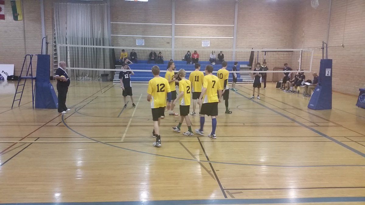 LMLPeters's tweet photo. 16U boys win in the quaterfinal against Battleford in 2 straight sets #goingforgold #gofigs @JSDvolleyball https://t.co/4FYmqPR75f