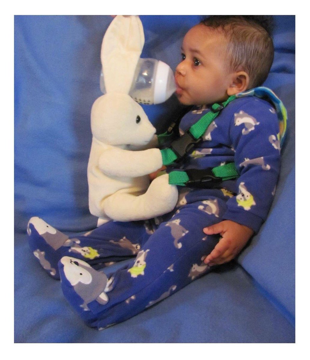 InfantInnovator's tweet photo. Baby Solomon enjoying the Hands-Free Bunny Bottle Holder!
Visit us at https://t.co/0A3WRZMDMb. https://t.co/WvxbA3B6qi