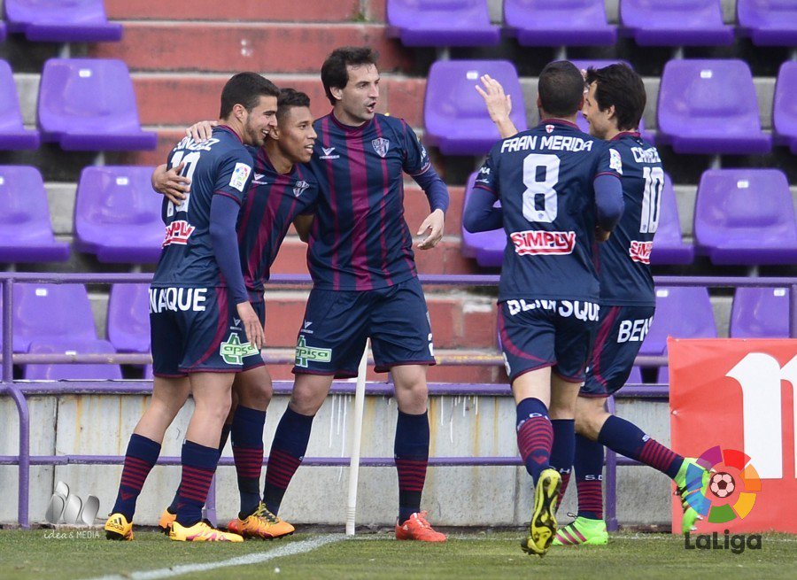 LaLiga's tweet photo. FINAL en los cuatro choques de Liga Adelante.
#VLLvHUE 0-1
#SDPvNUM 1-0
#ADAvNAS 1-1
#CDTvUDA 0-0 https://t.co/56vnFGxKmh