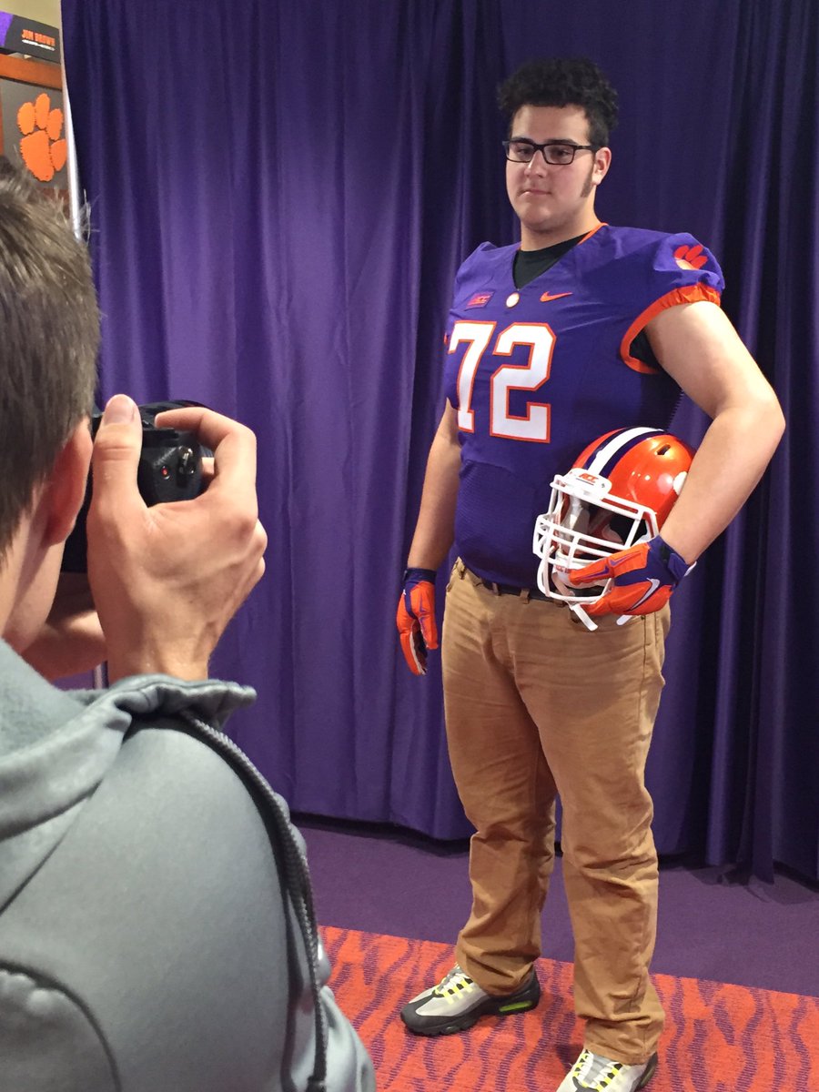 bigjake299's tweet photo. Had a good day at Clemson Yesterday. Grateful for these opportunities. @ClemsonFB https://t.co/RGJUeZiDtK