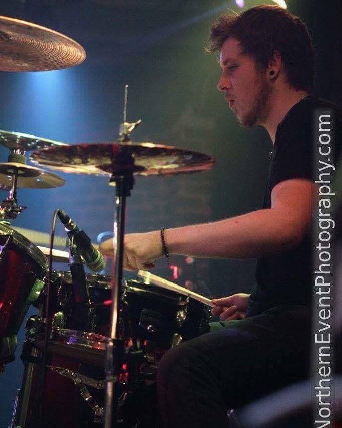 ForswornBandUK's tweet photo. Say hello to our new drummer! Andrew will be killing it on the kit with us from here on out! #drummer #metal https://t.co/Dwcqt5vgZZ