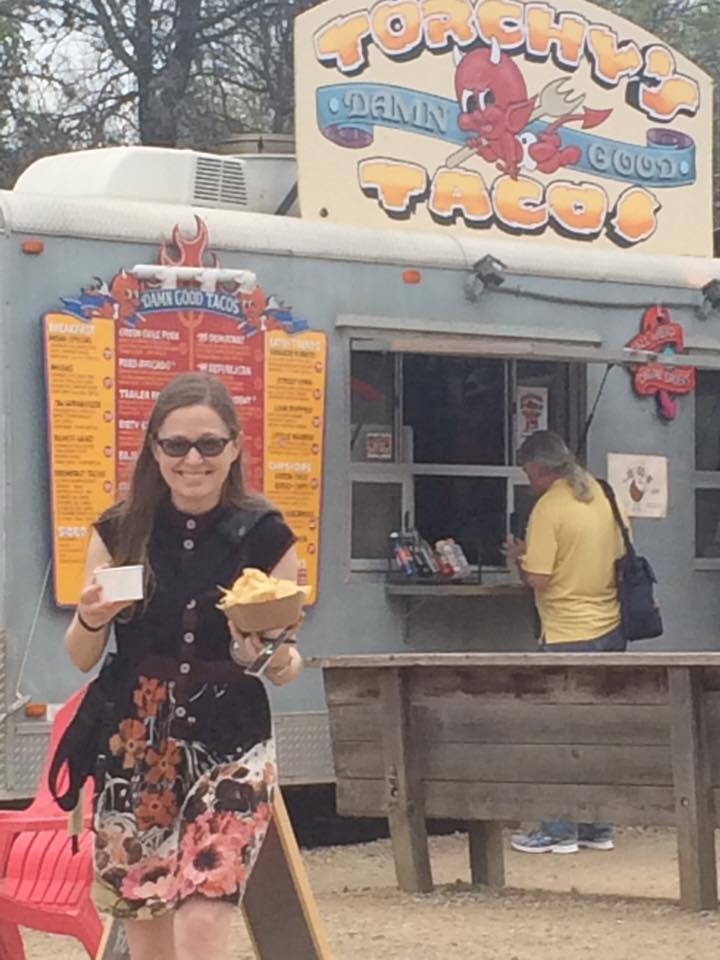 LindseyOwn's tweet photo. My first #SXTacoClub for #Sxswedu2016! Toooooooorchyyyyyyyys #SXSWedu https://t.co/ip2vyQXqCi