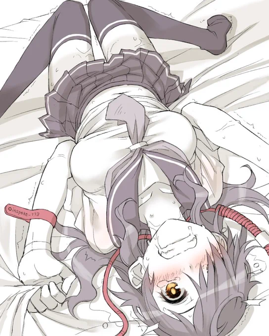 寝る前にらくがき。いつものメカ娘、神経系が故障する的な。あ、健全絵ですよ。 