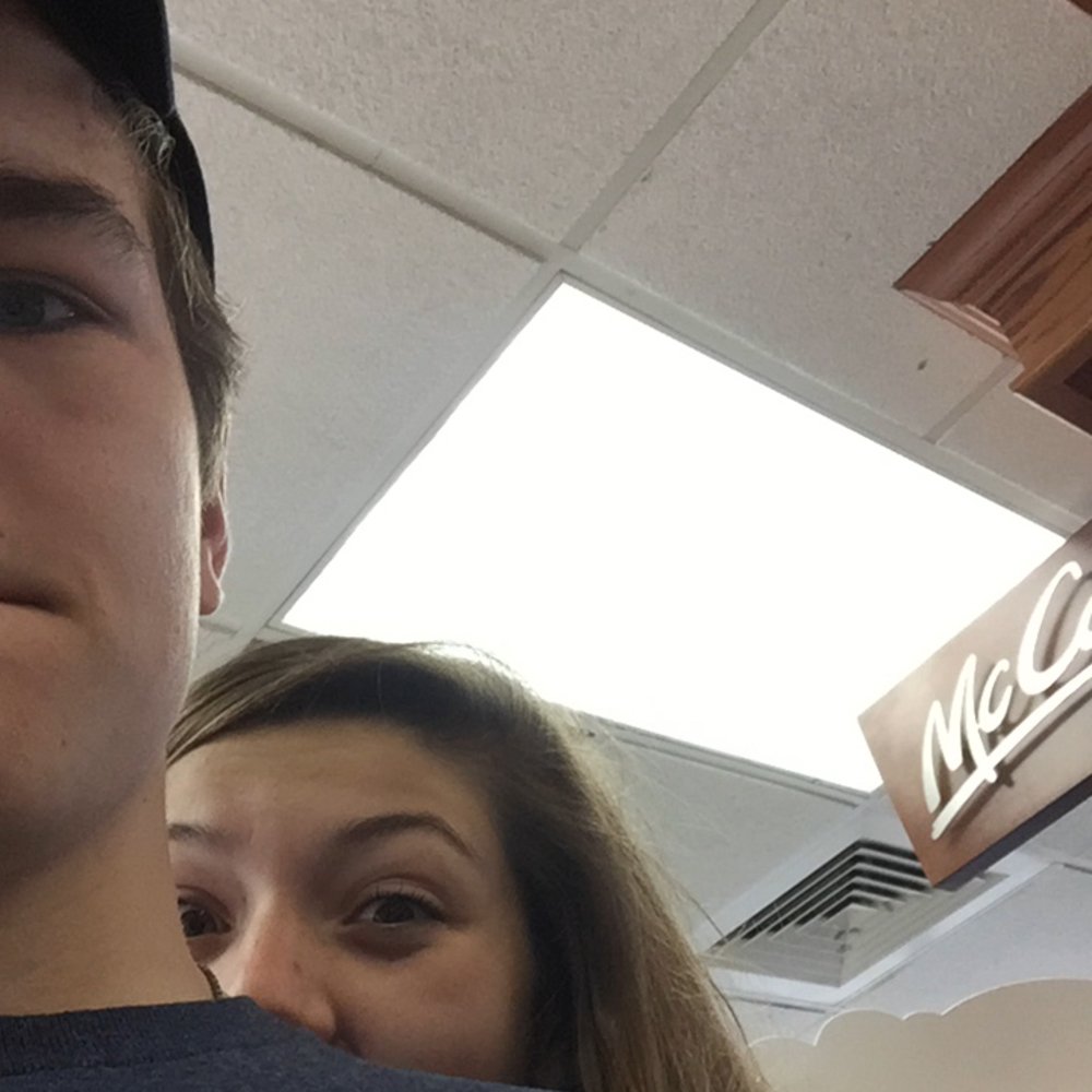 mphint24's tweet photo. .@McDonaldsInfo @getstealz https://t.co/hpUju129WW