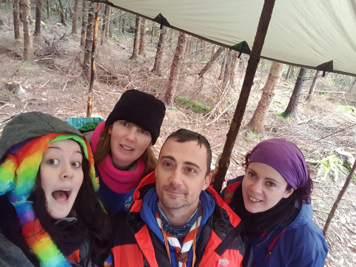 14thClareDen's tweet image. 3 leaders and a scout enjoying knife carving course @ScoutingIreland  #Looksliketheyhadfun #ScoutsIE   #14th Clare.