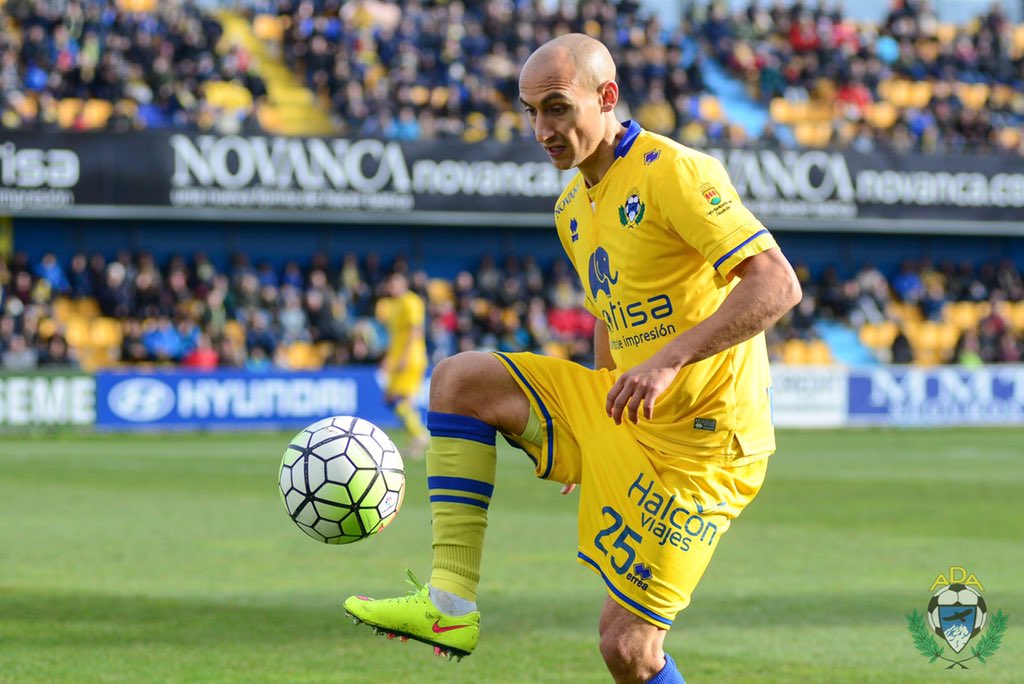 AD_Alcorcon's tweet photo. El partido en imágenes. 📷
#ADAvNAS #VamosAlcor https://t.co/Fces4EzriE