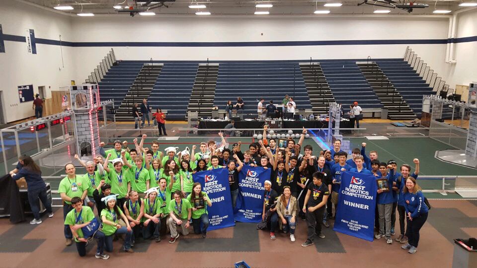 YETI_Robotics's tweet photo. YETI, @CortechsFRC and our alliance captain @BotsofWar won the NC Guilford District Tournament! https://t.co/PiTADT3kgl