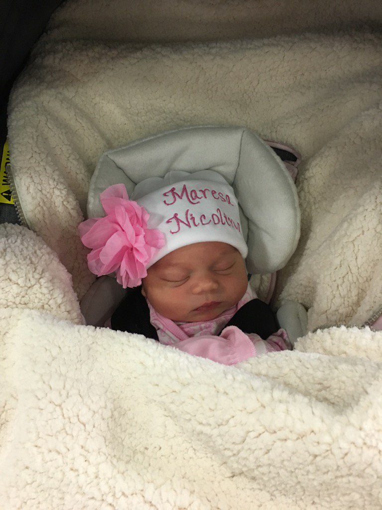 CameronOcasio's tweet photo. My cousin Maresa is coming home today! https://t.co/pkCMBPYncj