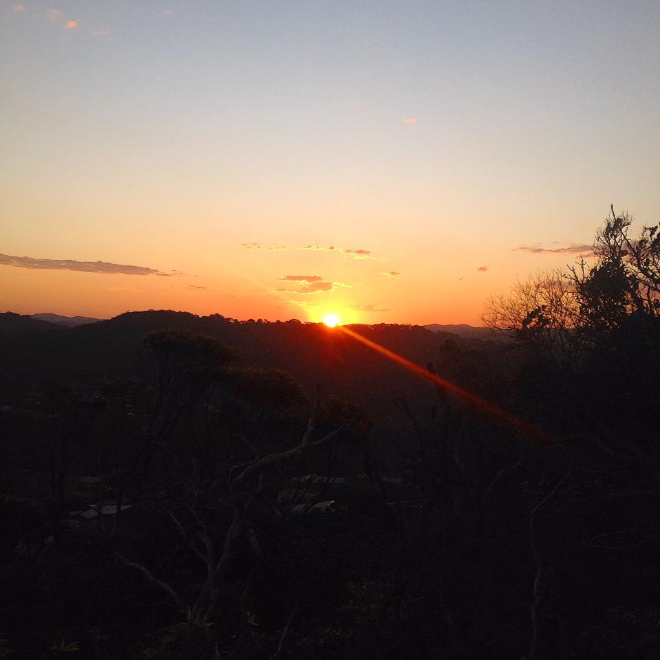 thechicknshack's tweet image. Unbelievable sunsets &amp;amp; natural beauty - just two Northern Beaches attractions. The third? Visit #TheChicknShack!