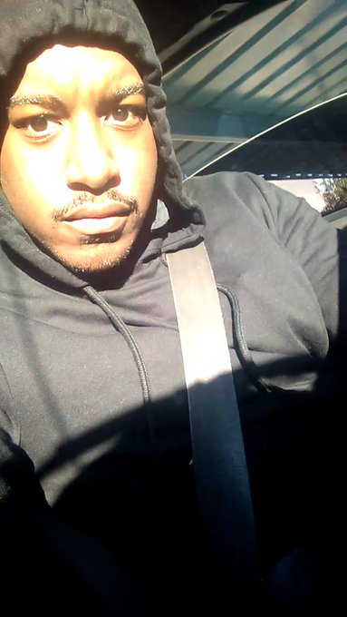 Sun light just right got my eyes glowing 👀 😂 https://t.co/EFTkz9AsEE<a href="/tag/gymlife"class="tags"><span>#gymlife</span></a>