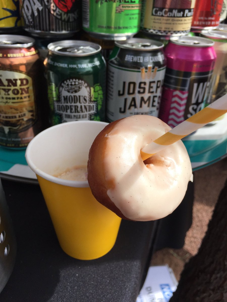 Doughnut garnished beer floats by <a href="/ShortLeashDogs/">Short Leash Hotdogs</a> and <a href="/MaryCoyleIceCrm/">Mary Coyle - Phoenix</a> at #DevouredPHX.