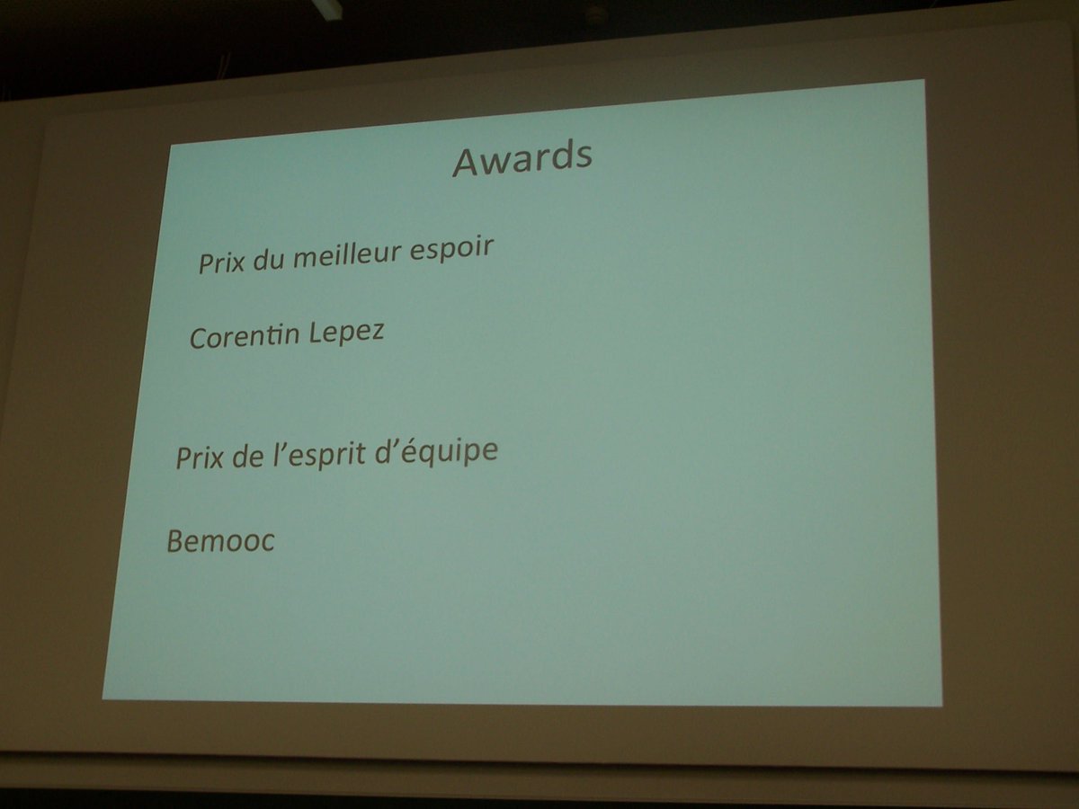 AnathalieTM's tweet photo. Prix de l'esprit d'équipe : #Hackathon :)))
Avec @CelineColas @maximeshr @squiweb Bravo!!!
#Bemooc #citofwal https://t.co/Et6Lfn0egy