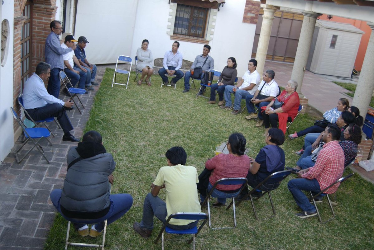 CarlosEpinosa16's tweet photo. #UnGranEquipo #ParteFundamental #SiSePuede #JuntosSiPodemos@rodolfoMobla @Manuelpasc @Alonso2480 @OrtegaJhonas https://t.co/lKYI2ZSgKr