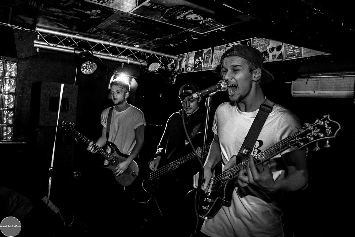 HalfLightDevon's tweet image. 📸 - Jonah rich