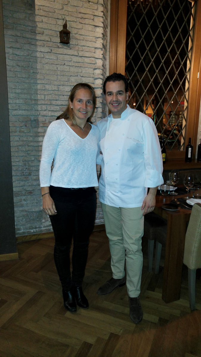 navarrocarolina's tweet photo. Gracias @CarlosCTopChef por una cena increíble en La Deriva y por ser tan agradable con nosotros :) un besazo https://t.co/zFxpXOyp2a