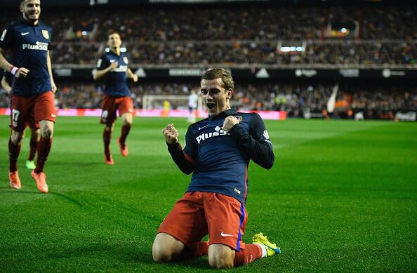 AntoGriezmann's tweet photo. Gran partido, un campo complicado y 3 puntos muy importantes !! Que siga la racha ! https://t.co/Wntr1ni3QW