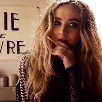 She so beautiful and hot 😘❤️😍🔥