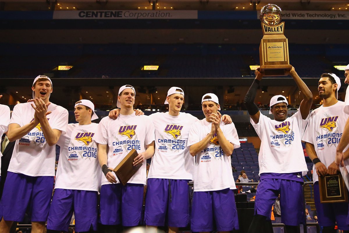 NBCSports's tweet photo. Introducing Cinderella: Meet the Northern Iowa Panthers (@UNImbb) https://t.co/9Rl3oR2EJk https://t.co/3GXQyieWac