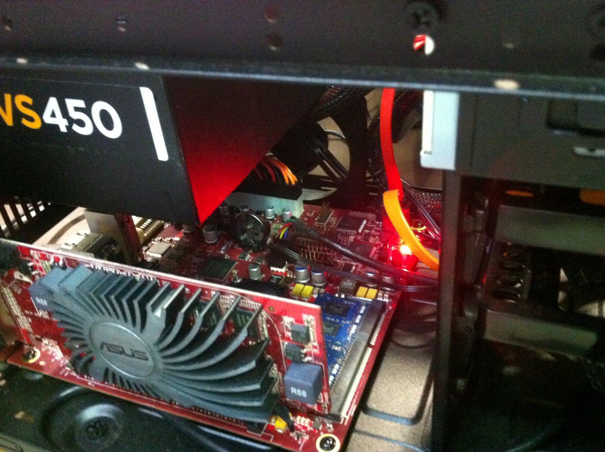 AmigaPlanet_gr tweet media