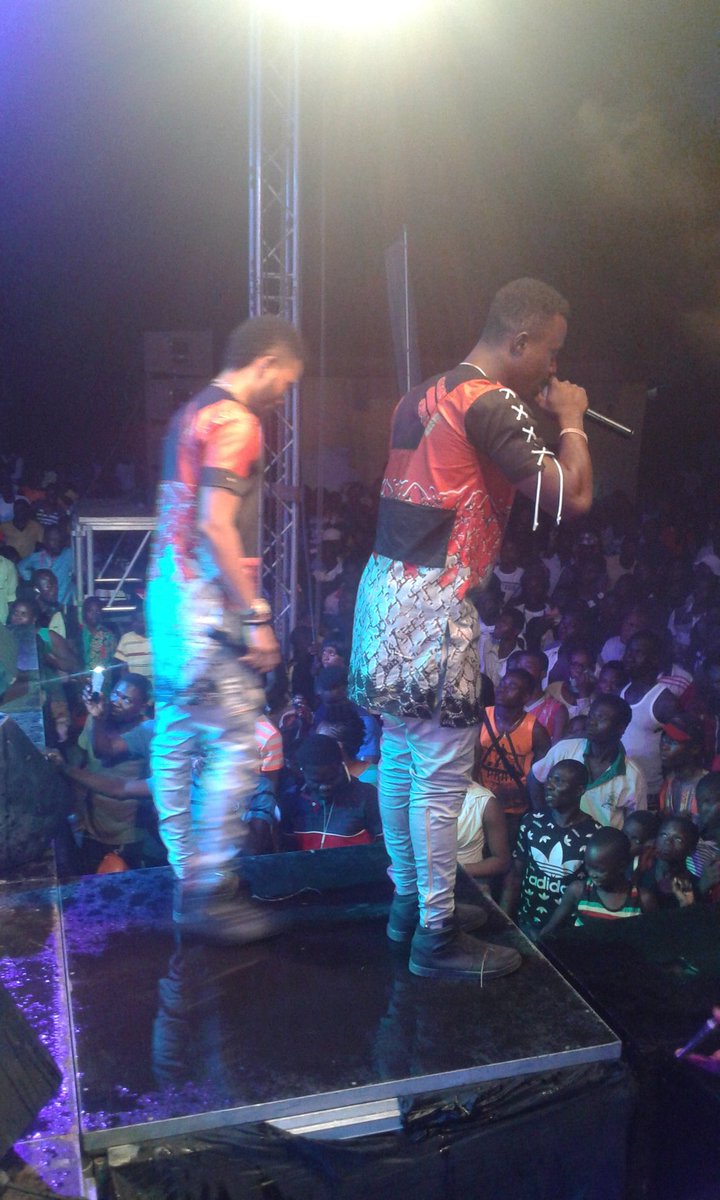 JonilarNet's tweet photo. @GallaxyGH on stage now .. #BeachPartyWithDaStarz @JeaaLive https://t.co/TRDeZVOK1E