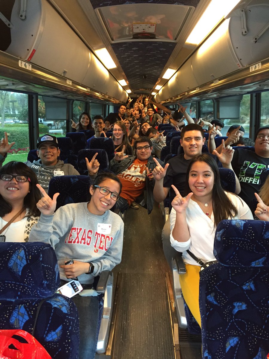 TxTechAdmission's tweet photo. Our @TexasGEARUP group from Eagle Pass! #RRS16 https://t.co/jSyytqIswc