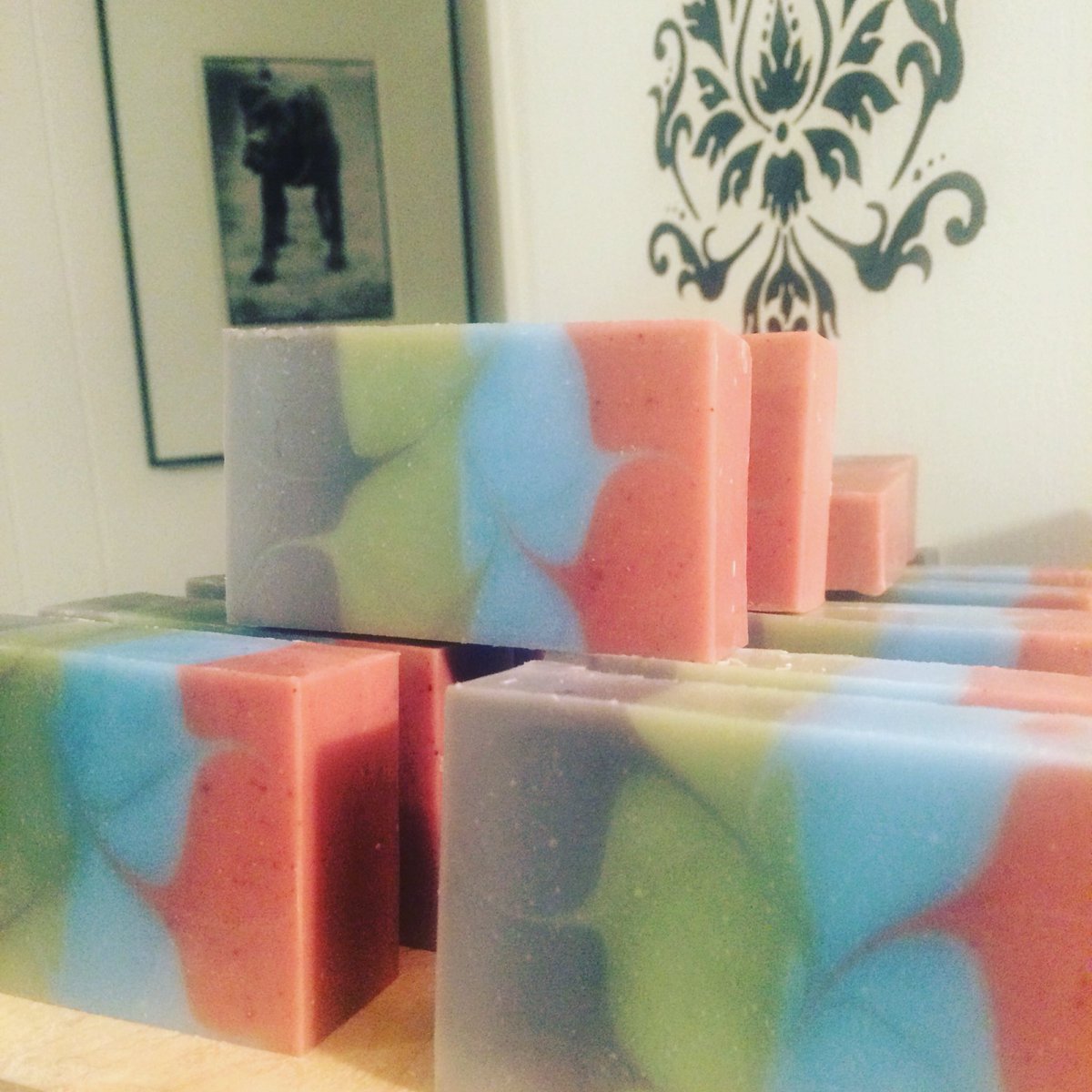 EquusSoapCo's tweet photo. LOVE this custom Easter order for @huntingdonhounds 😍 #lavender #lemongrass #rosemary #natural #beeswax #soap https://t.co/toSLoqXmmC