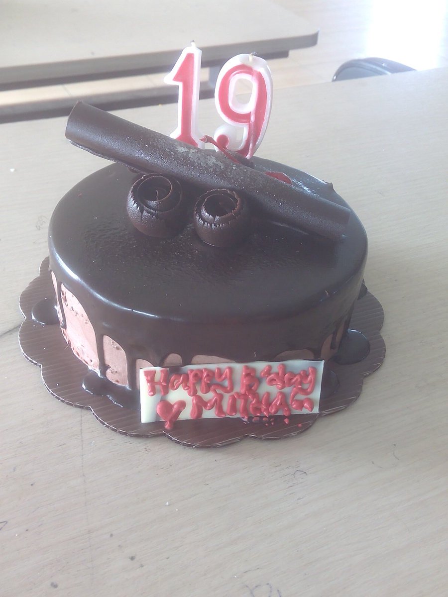 Ceee (@triparamitha) on Twitter photo 