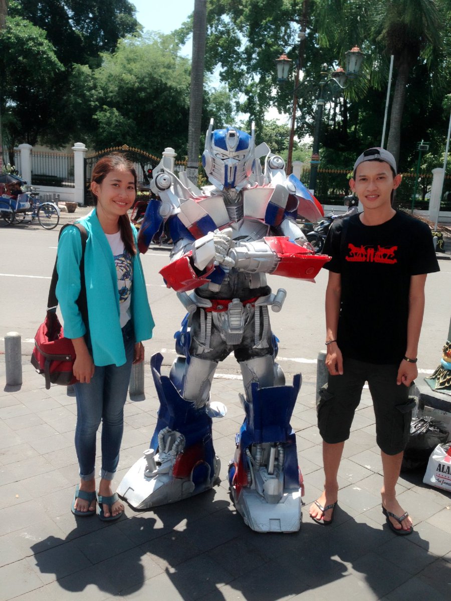 Ceee (@triparamitha) on Twitter photo 