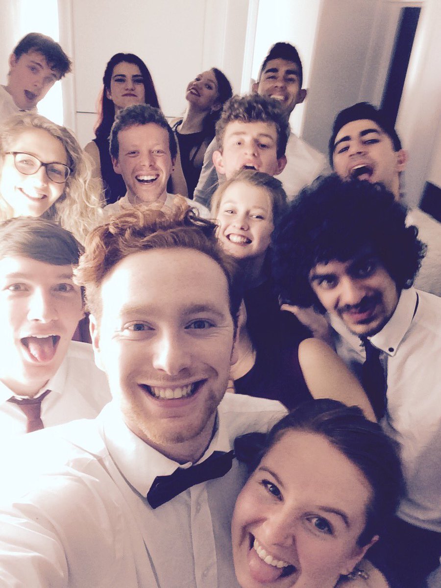 brisuspensions's tweet image. Thanks @AquapellaBath for having us we had a fab time!!! Everyone was amazing!!! Xxx