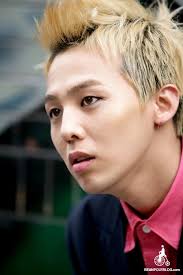 aliahbasmala's tweet photo. #gdragon iiii love g-dragon forever. https://t.co/t9velHfV0t