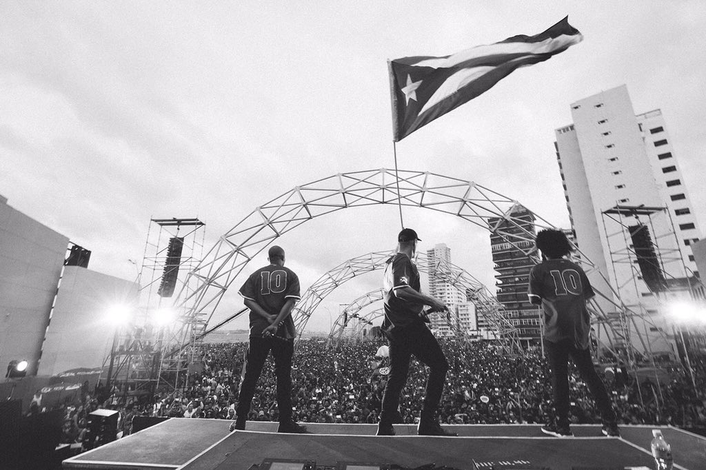 diplo's tweet photo. 🇨🇺 one love https://t.co/Ab5ktzcCnv
