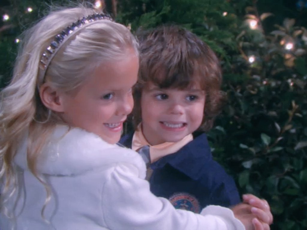 Forever_SAFE's tweet photo. #SafeWedding #SAFE #Days 7 https://t.co/ZOP0DAyiIt