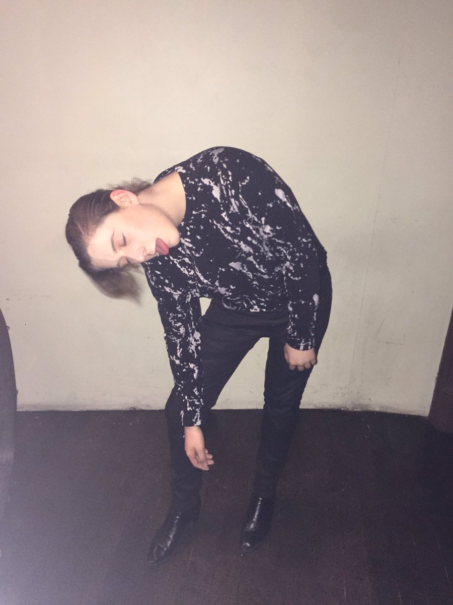trevimoran's tweet photo. MUST BE LOVE ON DA BRAIIIIN 🙆🏻 https://t.co/A0E46kirVB