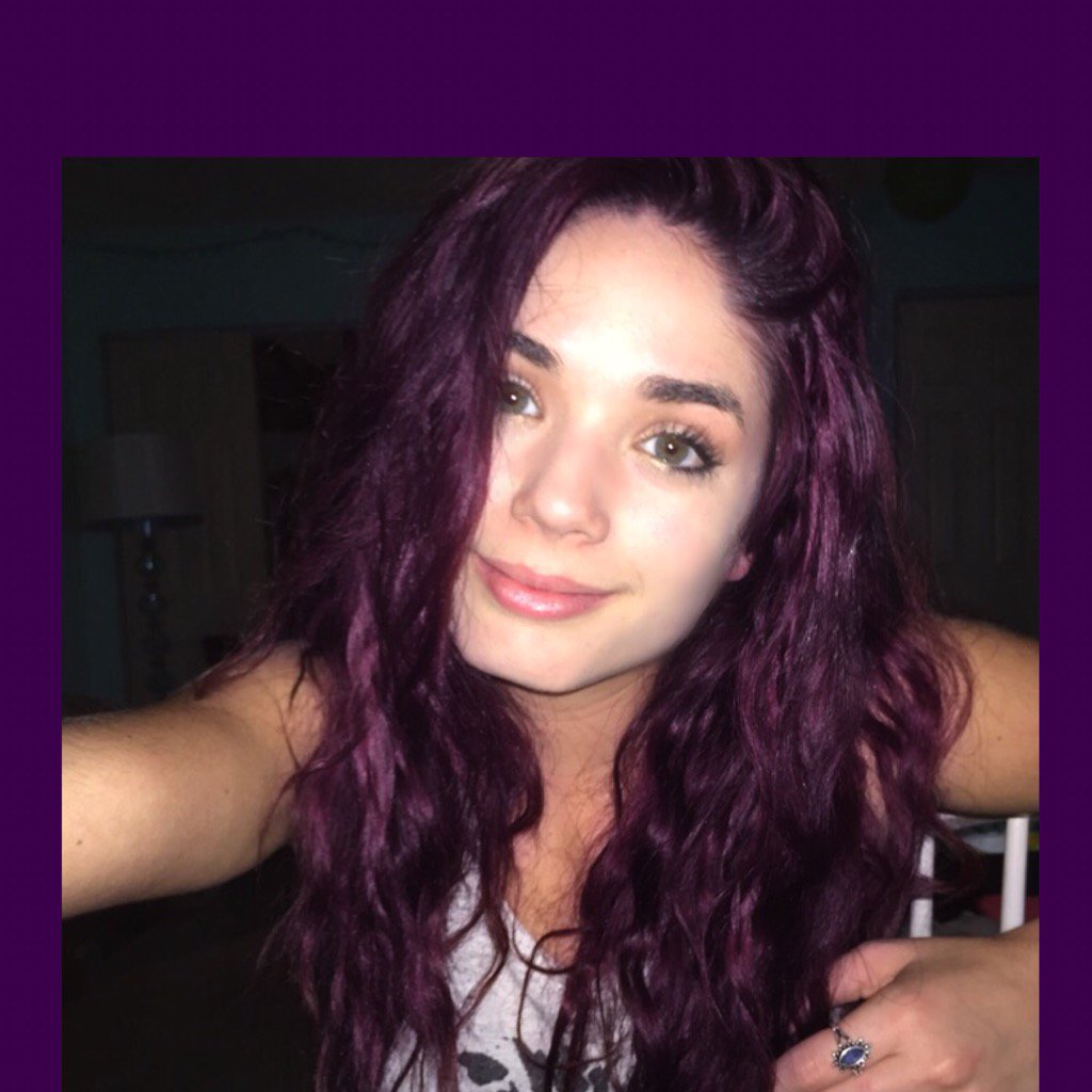 Mova__Boo's tweet photo. Thinking about going purple. https://t.co/8h6XZSGOk9