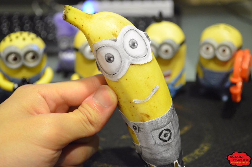 HellbornMinion's tweet photo. i love bananas https://t.co/JdJ8Wnpo4v