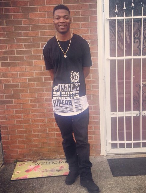 _ReggieJeter's tweet photo. ๐ฑ All black #due2thefact https://t.co/hZq5ZLcpJi