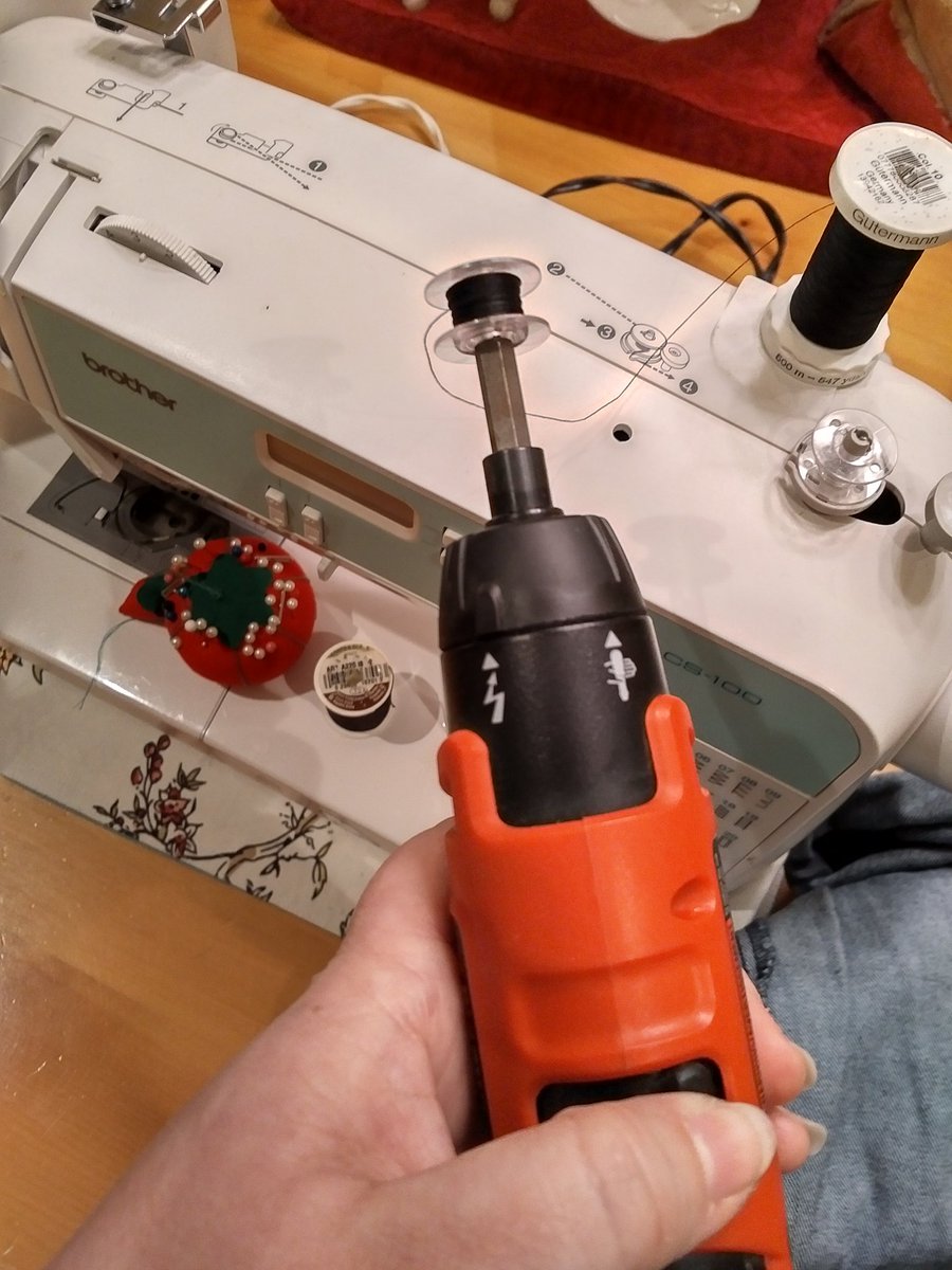 on_firewater's tweet photo. DIY bobbin winder cuz the machine broke @BrotherSews #sewingissues #crafty #brothersewingmachine https://t.co/1okKF7xVcp