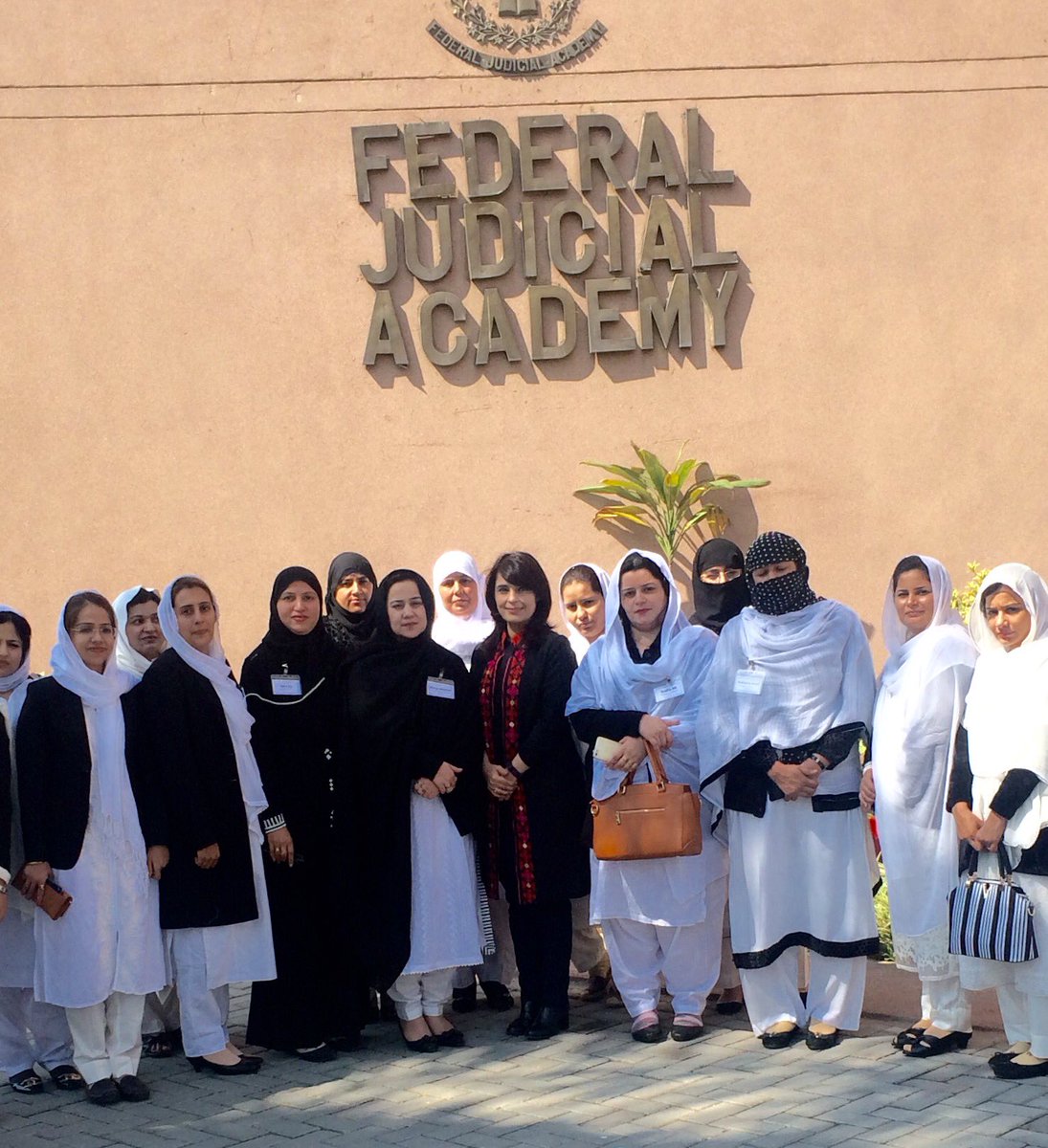 SamarMinallahKh's tweet photo. Trained family court Judges from different parts of Pakistan on #CompensationMarriages #Swara #Vani #ChildMarriages https://t.co/54BD0iEwRN