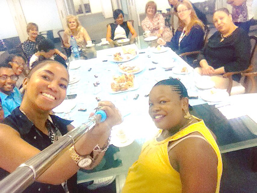 _KingMal_'s tweet image. Organized a lil #BabyShower for 1 of our #AssociateDirectors for #Nkati @the office #ItsABabyBoy 😍😊👶🍼📷