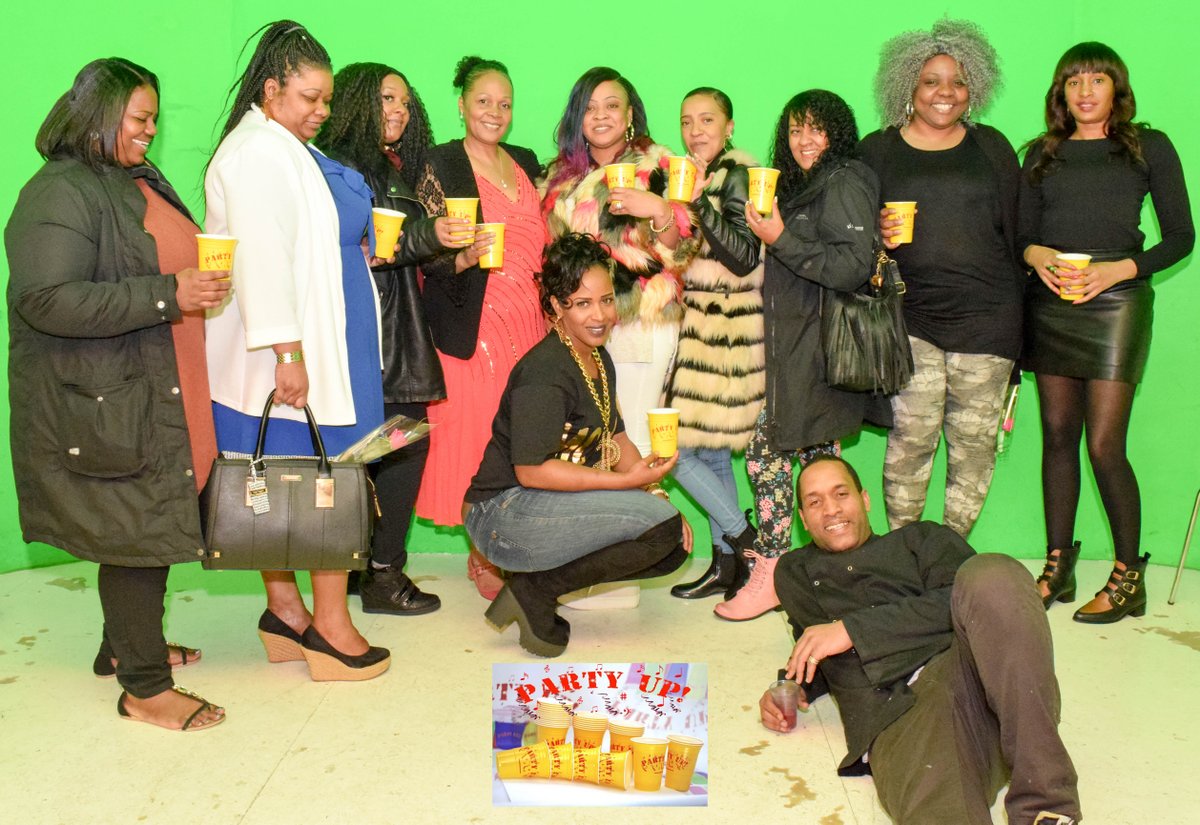 partyupcups's tweet image. #mothersdayphoto #cleanimage #getyours