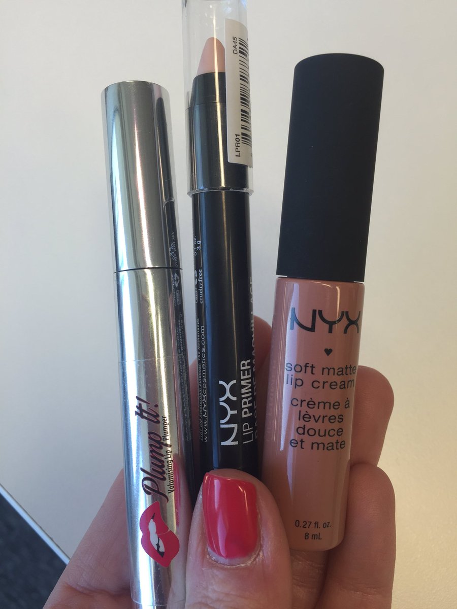 ginandbuttons's tweet photo. #mondaymotivation #nude #lips https://t.co/rr2K9RGvCi