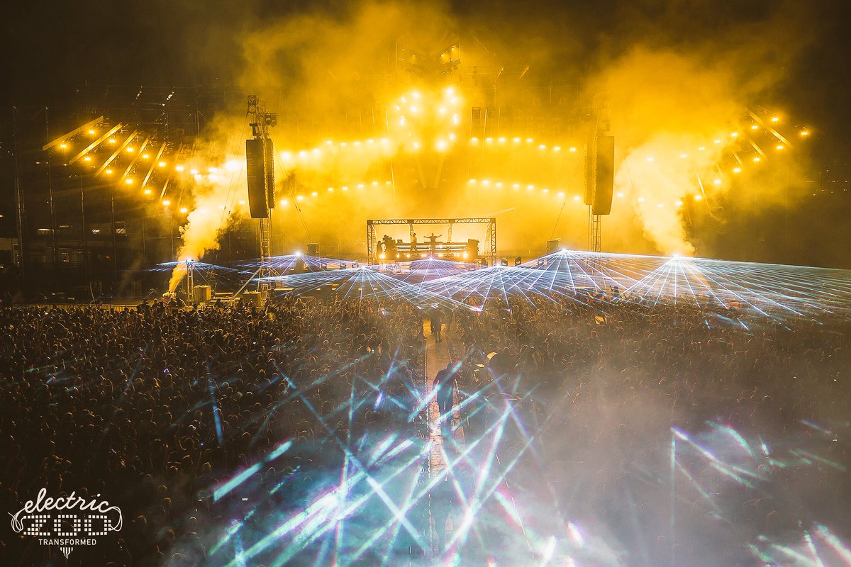 stageporn's tweet photo. Deep Down Low https://t.co/iDeLzZZpl4