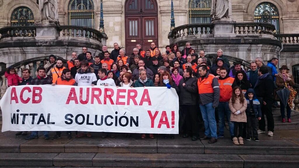 RebelinAluminio's tweet photo. RT jjssrr901 "RT PodemosStboi: Seguimos APOYANDO!!!
#AltadisNoSeCierra 
#NoAlCierreELCOGAS
#BoicotBosal 
#ACBaurre… https://t.co/DgYwgtrL0j"